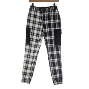 ALMOST FAMOUS Plaid Split Cargo Jogger Style Pants Size Womens S